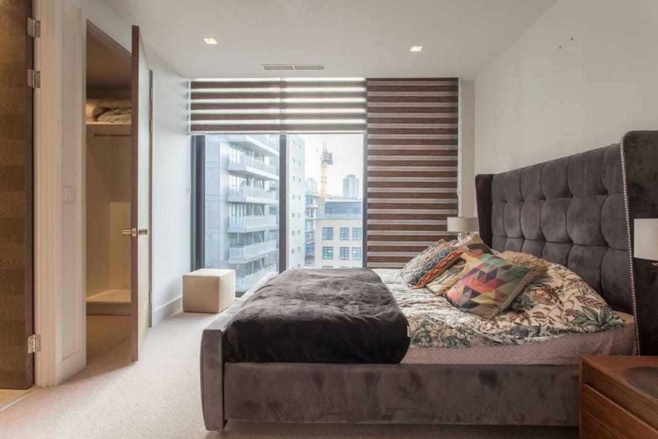 Luxury En-suite Double Room/ W Roof Terrace & Netflix Alloggio in famiglia Londra